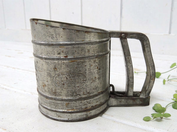 【JUNIOR】シャビーなブリキ製・ヴィンテージ・シフター/粉ふるい USA