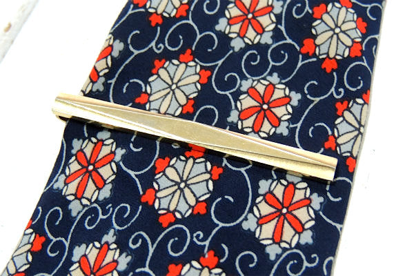 【Anson社製】ビッグサイズ・ヴィンテージ・タイピン・ゴールド&金色・ファッション・アクセサリー