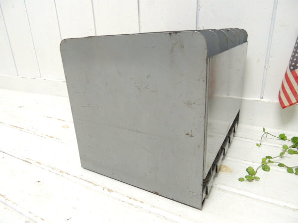 【LIT-NING】仕切り可動式・グレー色・メタル製・ヴィンテージ・書類スタンド/ブックスタンド