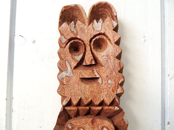 インディアン・女性と動物の木彫り・ヴィンテージ・ドール/人形/ネイティブ