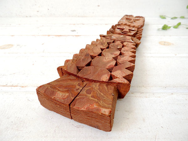 インディアン・女性と動物の木彫り・ヴィンテージ・ドール/人形/ネイティブ