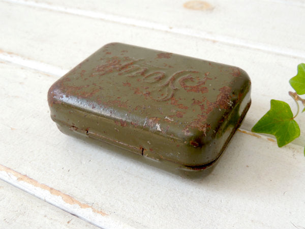【Soap】第二次世界大戦・WWII・カーキ色・ティン製・ヴィンテージ・ソープケース/石鹸箱 USA