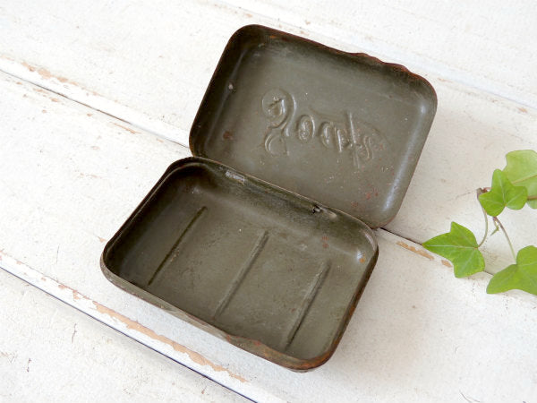 【Soap】第二次世界大戦・WWII・カーキ色・ティン製・ヴィンテージ・ソープケース/石鹸箱 USA