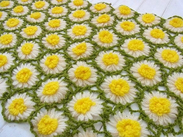 お花の立体モチーフ編み・ハンドメイド・アンティーク・ニットブランケット USA