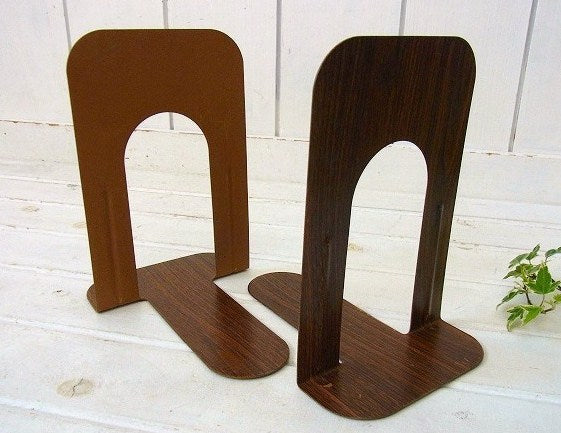 ウッド柄・メタル製・ヴィンテージ・ブックエンド/本立て/ブックスタンド USA