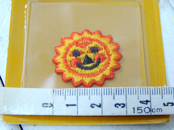 ホールマーク・1970s お日様・太陽・スマイル・ヴィンテージ・ワッペン・刺繍・デッドストック