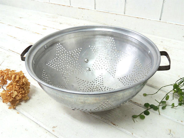 【星モチーフ】アルミ製・ハンドル&脚付き・ヴィンテージ・コランダー・水切りボウル・キッチン用品