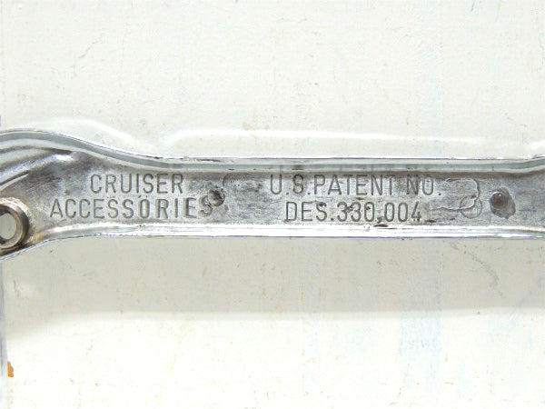 【MADE IN USA】美女ヌード・モチーフ・アメ車・ナンバーフレーム・オートパーツ・アクセサリー