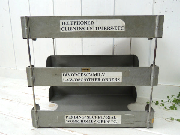 【LIT-NING】3段式・グレー色・メタル製・ヴィンテージ・デスクトレイ/書類ラック USA