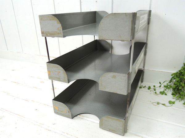 【LIT-NING】3段式・グレー色・メタル製・ヴィンテージ・デスクトレイ/書類ラック USA