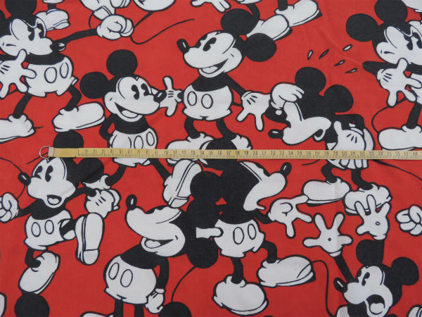 【ミッキーマウス】ディズニー・ミッキーの総柄・ヴィンテージ・ユーズドシーツ(ボックスタイプ)USA