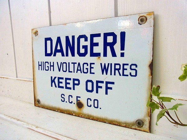 【DANGER】ホーロー製・ヴィンテージ・両面サインプレート/看板 USA