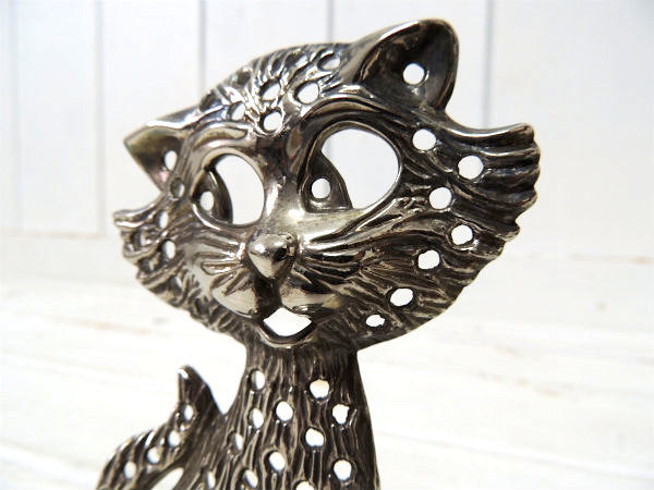 可愛いネコのピアスホルダー・宝石置き・アンティーク&ヴィンテージ