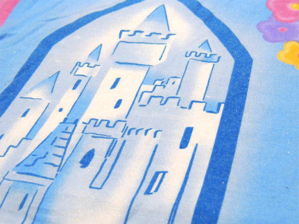 【ディズニープリンセス】シンデレラ&白雪姫&オーロラ姫&ベル・両面タイプ・ラメ入り・タペストリー