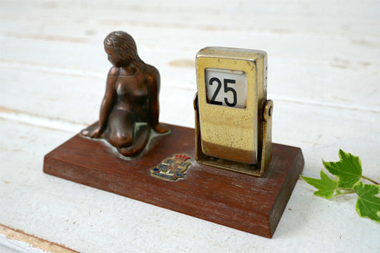 デンマーク コペンハーゲン 女性 人魚姫 木製×ブロンズ製 ヴィンテージ デスク カレンダー 卓上