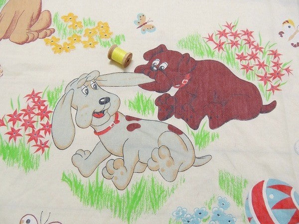 【パウンドパピー】子犬柄・80'sヴィンテージ・ユーズドシーツ(フラットタイプ) USA