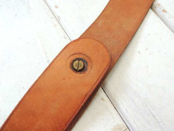 Poland ポーランド　レザー製　革　ヴィンテージ　ショルダーバッグ　メッセンジャーバッグ　カバン