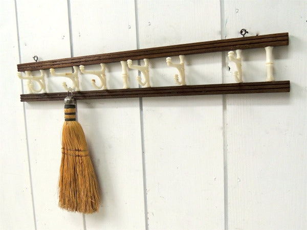 US ノスタルジック・木製・壁掛け式・ビンテージ・6連 ウォール フック ハットラック コートフック