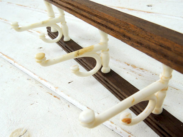 US ノスタルジック・木製・壁掛け式・ビンテージ・6連 ウォール フック ハットラック コートフック