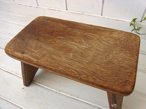 シャビーな木製のアンティーク・OLDスツール/踏み台/USA