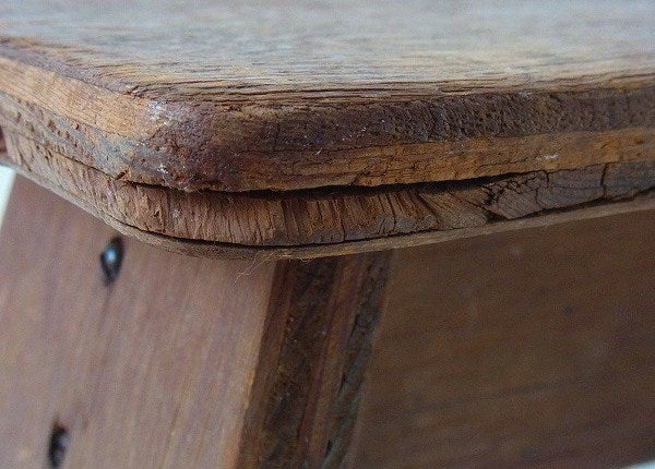 シャビーな木製のアンティーク・OLDスツール/踏み台/USA