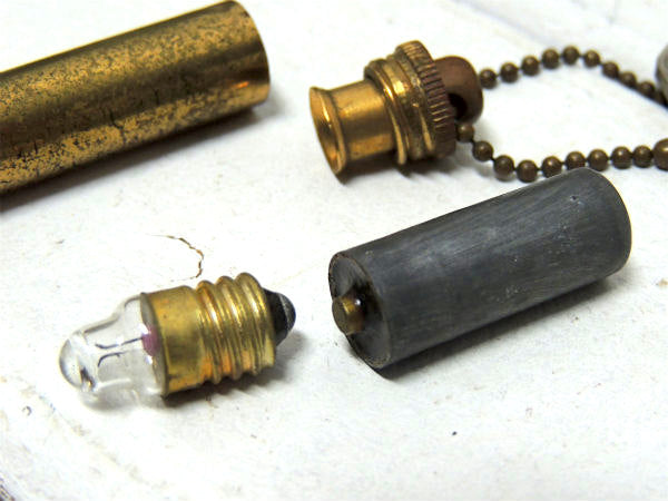 弾丸・薬莢 ピストル・ビンテージ・古鍵2本・キーホルダー・ボールチェーン・USA・アドバタイジング