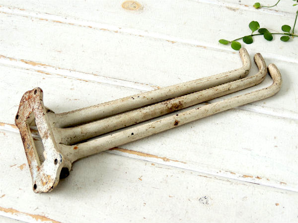 アイボリー・船舶用・アイアン・可動式・アンティーク・フック・インテリア・店内装飾・店舗什器