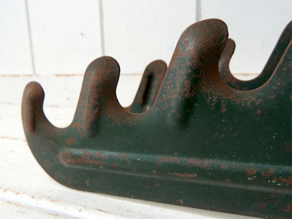 インダストリアル・古いアイアン製・グリーンカラー・ヴィンテージ・ウォールフック・壁掛けフック・工業系