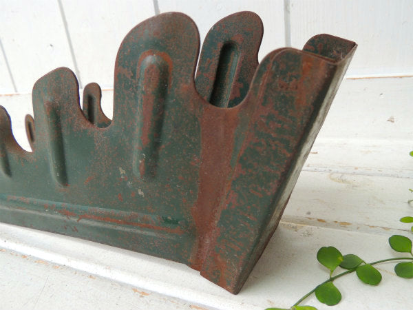 インダストリアル・古いアイアン製・グリーンカラー・ヴィンテージ・ウォールフック・壁掛けフック・工業系