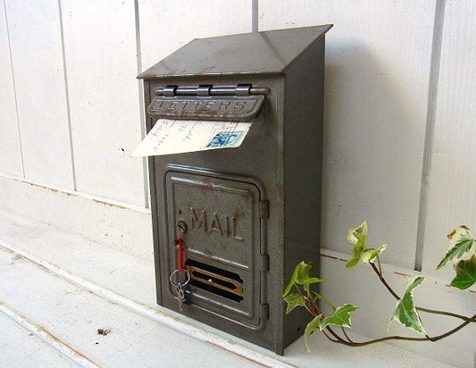【CORBIN】鍵付き・ティン製・アンティーク・メールボックス/郵便受け/ポスト USA