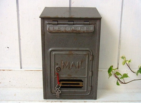 【CORBIN】鍵付き・ティン製・アンティーク・メールボックス/郵便受け/ポスト USA
