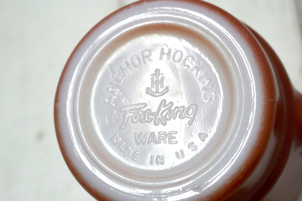 FireKing ファイヤーキング 赤茶色 Cハンドル スタッキング マグカップ ヴィンテージ 食器