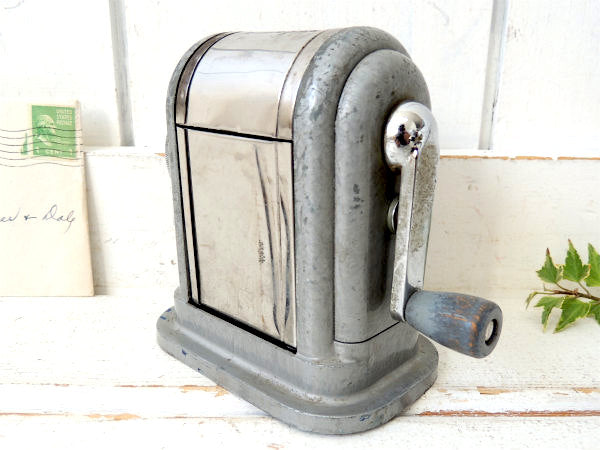 【BOSTON/USA】木製ハンドル・アンティーク・ペンシルシャープナー/鉛筆削り