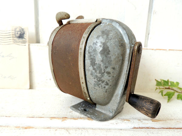 【BOSTON/USA】ボストン・1つ穴タイプ・ペンシルシャープナー/鉛筆削り