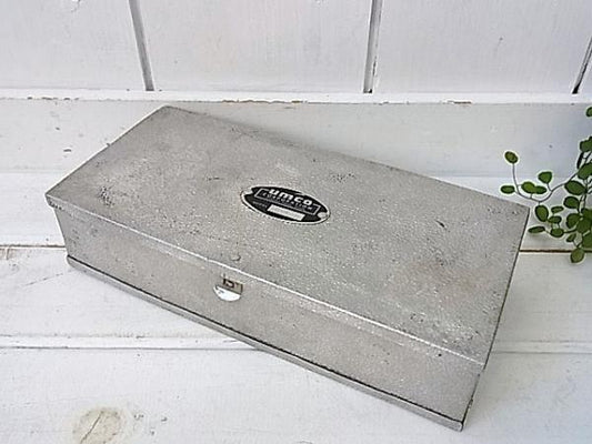 【UMCO】ヴィンテージ・タックルボックス・MODEL 11/フィッシング USA