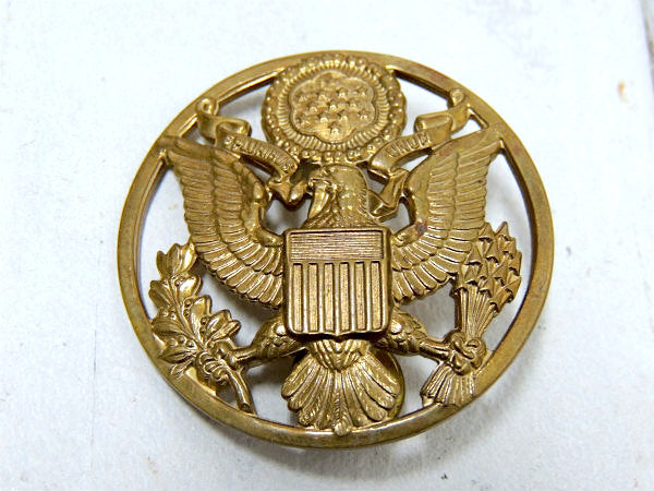 【★・ミリタリー・イーグル・鷲・EPLURIBUS・UNUM】ビンテージ・US ARMY・ピンバッジ