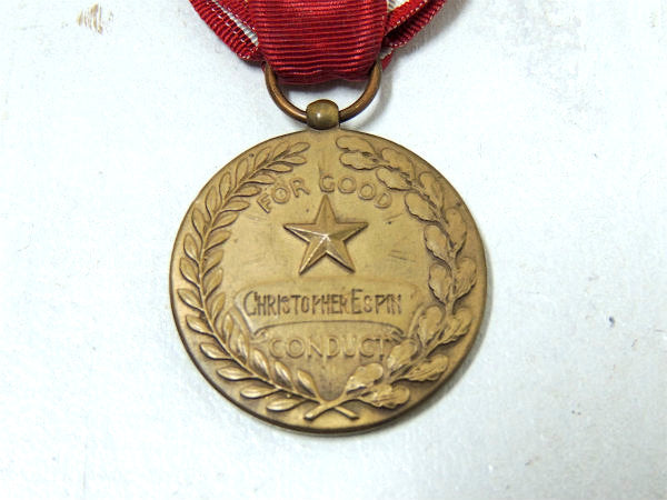 【ミリタリー・イーグル・鷲】ヴィンテージ・US ARMY・メダル・リボン付き・ブローチ