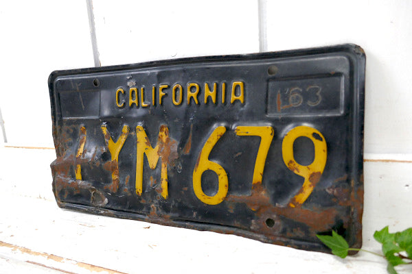 カリフォルニア・1963's・IYM679・ヴィンテージ・ブラック×イエロー・ナンバープレート