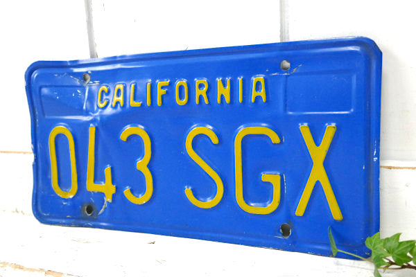 CALIFORNIA カリフォルニア ナンバープレート 043 SGX・USA アメリカンビンテージ