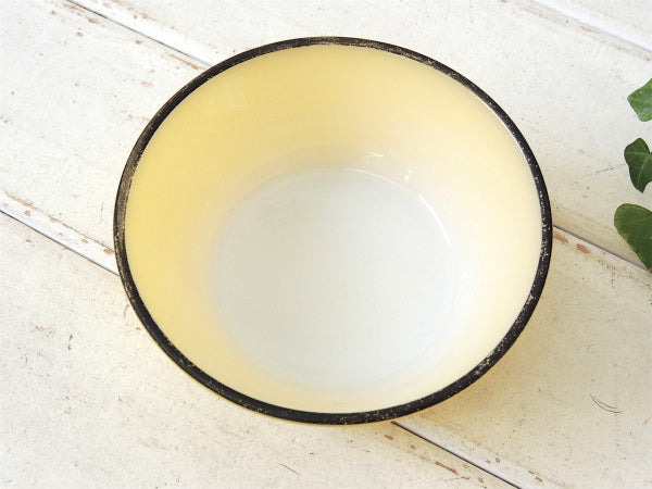 【Fire King】ファイヤーキング・イエロー×ブラックリム・サラダボウル/ヴィンテージ食器