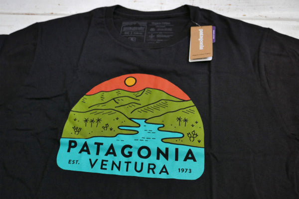 Patagonia パタゴニア ベンチュラ本店 リバーマウス メンズ Tシャツ&ステッカー ブラック