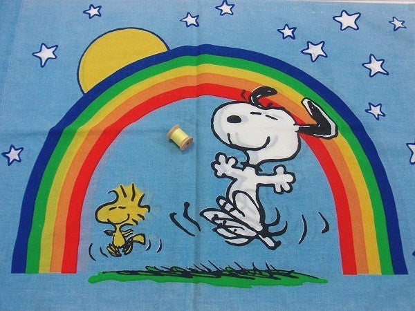【スヌーピー&ウッドストック】レインボー柄・ヴィンテージ・ユーズド・ピロケース/枕カバー USA