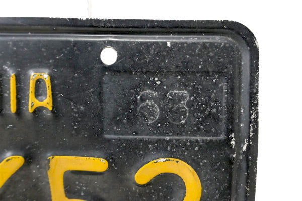 カリフォルニア・K95 652・1963・ビンテージ②ブラック×イエロー・ナンバープレート・アメ車