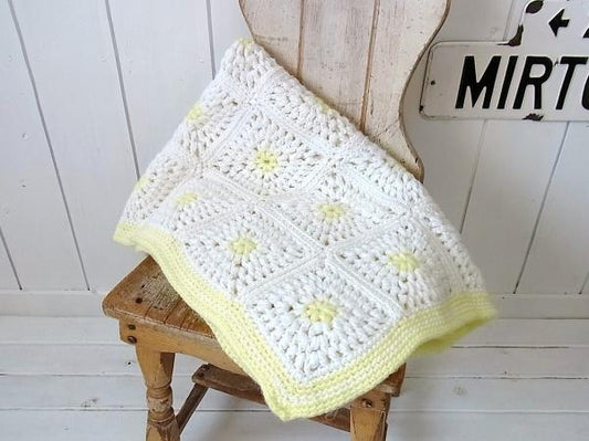 ハンドメイド　モチーフ編み・ヴィンテージ・ニット・ブランケット/ひざ掛け USA