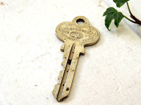 【INDEPENDENT LOCK】お洒落デザイン・インディペンデント・鍵・ビンテージ・キー・USA