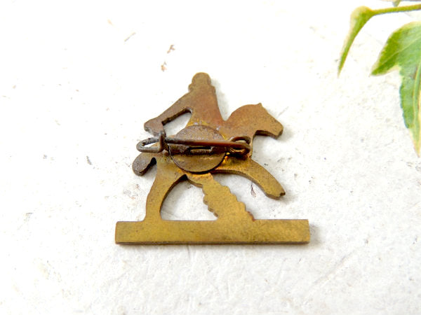 【馬と男爵モチーフ】ちいさな可愛いアンティーク・ブローチ・アクセサリー