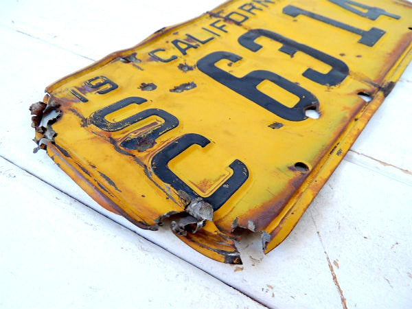 【1940/CALIFORNIA/SC/6314】弾痕付き・ヴィンテージ・ナンバープレート・ジャンク