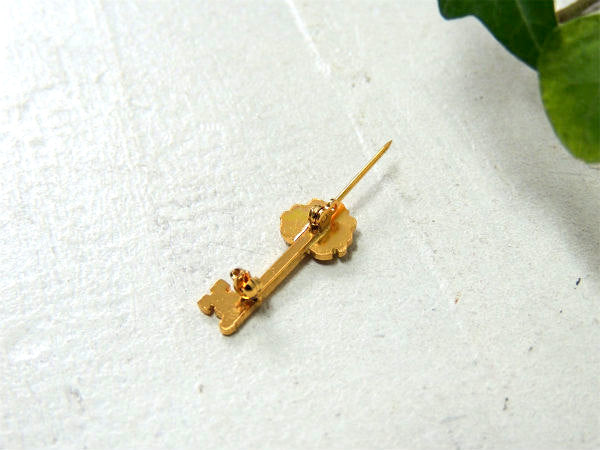 【ゴールドカラー・M】 ちいさな可愛い・Key&鍵モチーフ・ヴィンテージ・キーブローチ