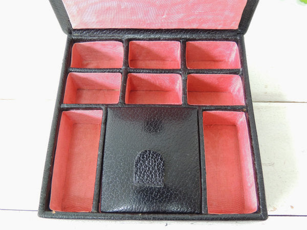 PIONEER スペイン ラムスキン製 ヴィンテージ　ジュエリーケース　アクセサリーケース 宝石箱　時計保管ケース ジュエリーボックス