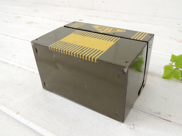 【QSO INDEX】オリーブグリーン色・ティン製・ヴィンテージ・カードボックス/ファイルボックス